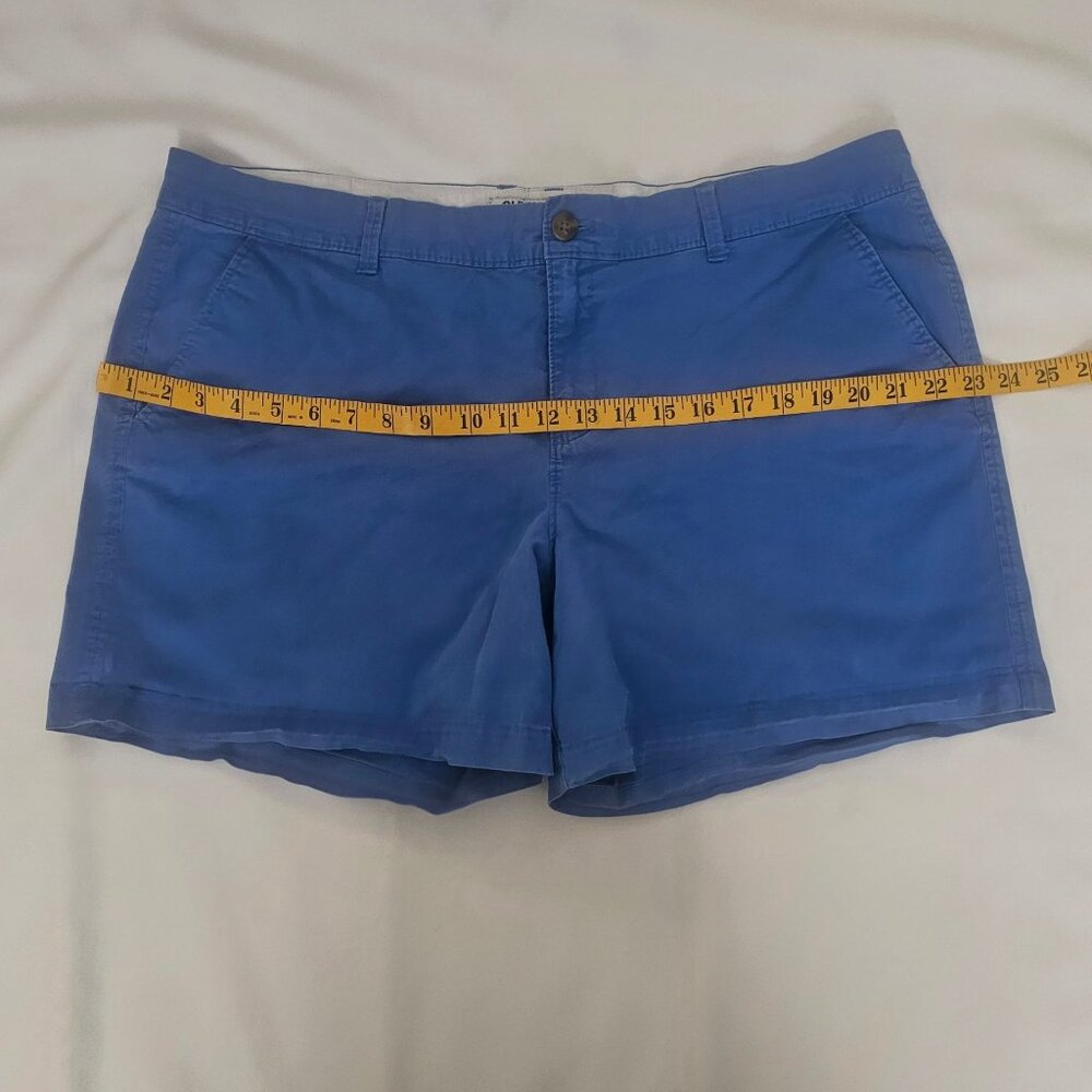 Old Navy Women's Blue Mid Rise 5-Inch Inseam Everyday Twill Shorts Size 16 Tall - Picture 11 of 13